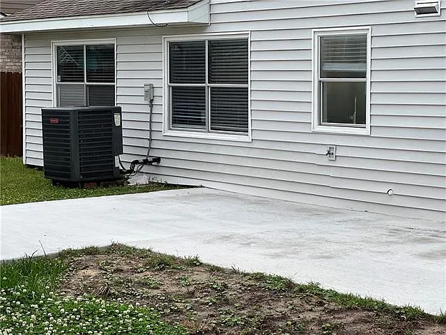 230 Cross Gates Blvd — Photo 26