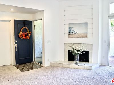 17132 Palisades Cir, Pacific Palisades, CA, 90272