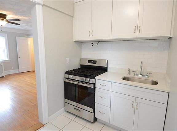 5th image of 36 Wallace Ave
