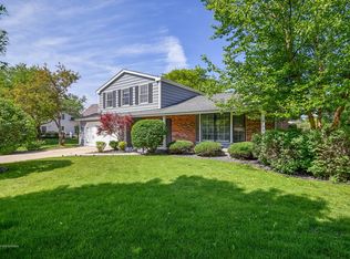 1569 N Vest Dr, Naperville, IL