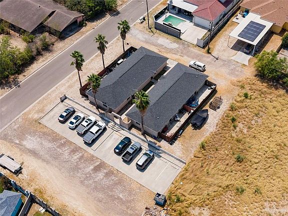 3rd image of 401 Jc Ramirez St