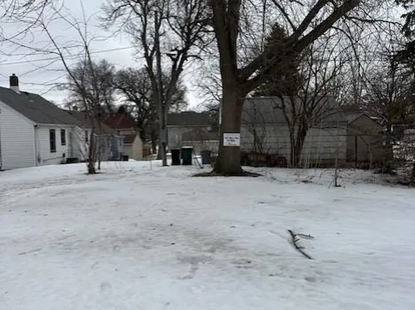 522 Alice Ave, Albert Lea, MN 56007