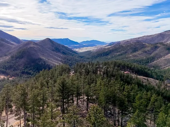 865 Redstone Dr, Bellvue, CO 80512