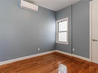 Sold by Avenue Sotheby's International Realty