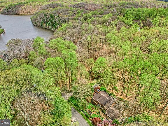 3rd image of 10845 Quail Creek Ln