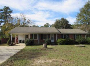 1112 Bingham Dr, Fayetteville, NC 28304