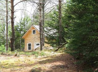 199 Sweenie Fields Rd, Schroon Lake, NY 12870