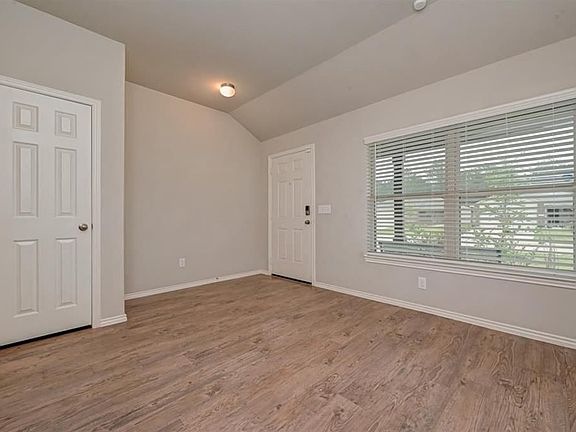 5th image of 20927 Twining Rose Ln