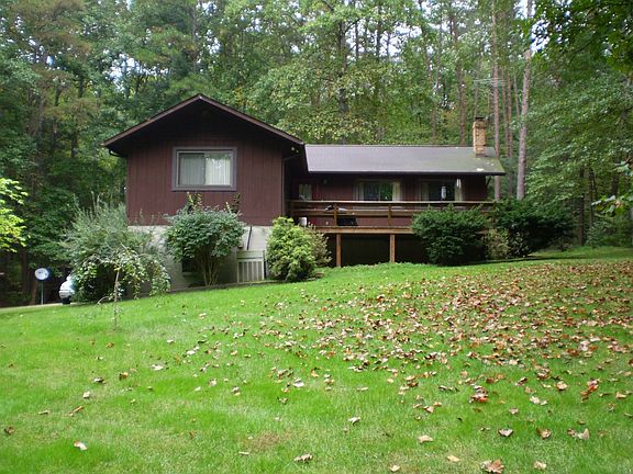 Front view of property