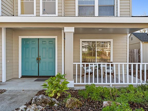 3rd image of 16524 Meadow Oaks Drive