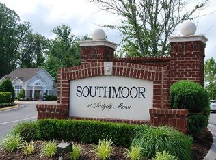 924 Southmoor Dr UNIT 303, Virginia Beach, VA 23455