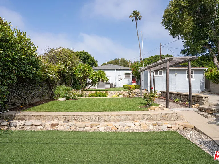 1212 Pine St — Photo 36