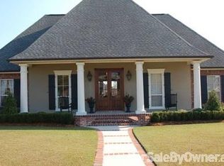 130 Cascade Dr, Thibodaux, LA 70301