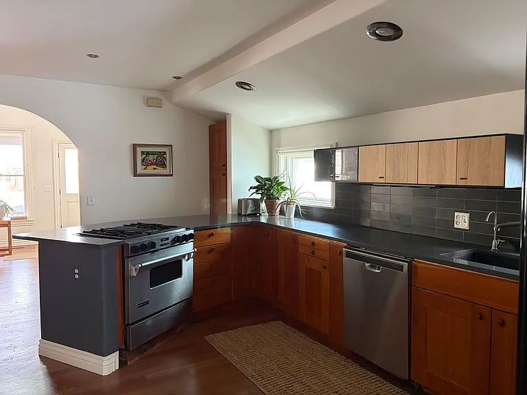 Maxwell Ave — Photo 10