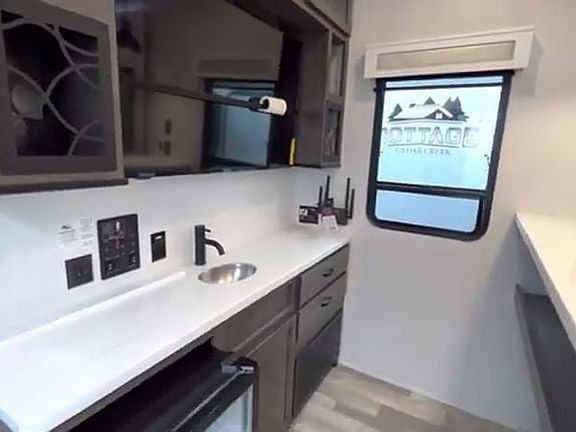 3rd image of 580 Hiltons Ln #23