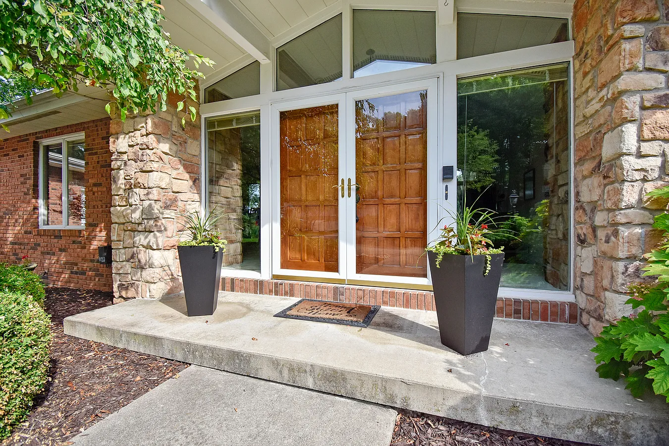 309 Woodland Dr photo 1