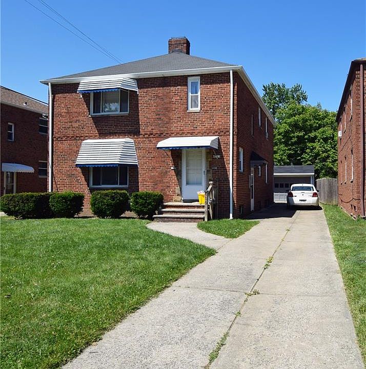 1st image of 410 E 222nd St