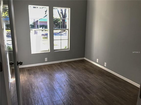 4th image of 3703 Turkey Oak Dr
