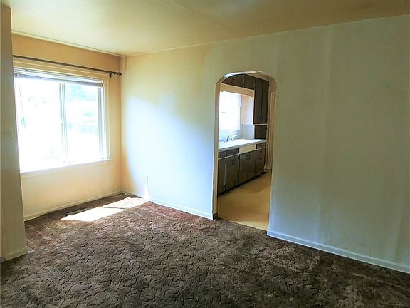 5th image of 1516 13th Ave SE