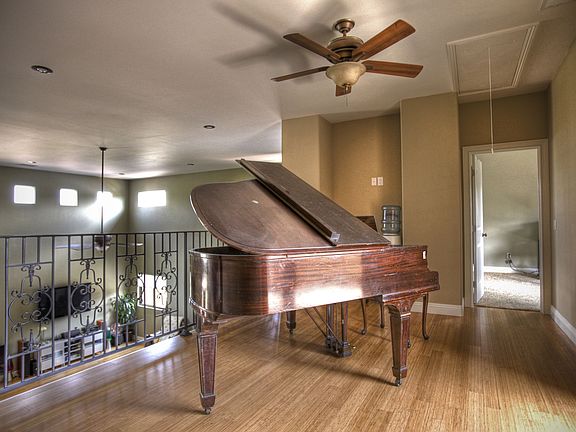 3rd image of 11519 Palito Ct