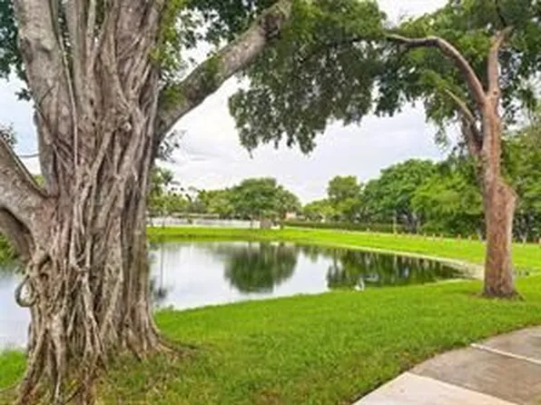 2451 NW 96th Ter #21B, Hollywood, FL 33024