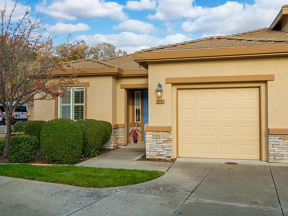 3rd image of 3291 Inwood Place