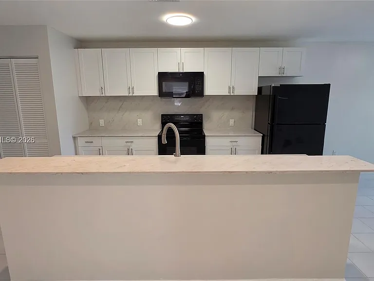 1068 NW 112th St #1068 — Photo 5