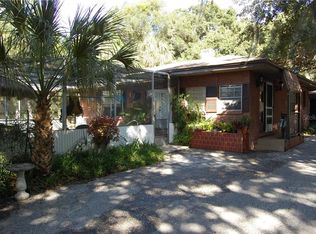 1050 Sunset Point Rd APT A, Clearwater, FL 33755