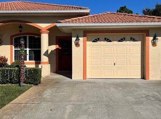 27 Flemingwood Ln #B, Palm Coast, FL 32137