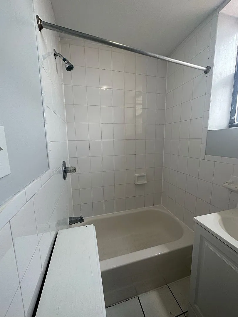 801 - Golden Crest 801 21st Street, LLC — Photo 4