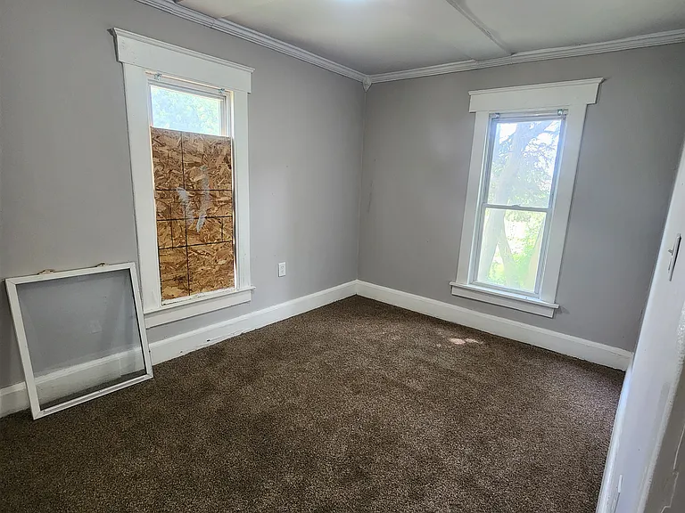 710 Prospect Ave SW — Photo 8