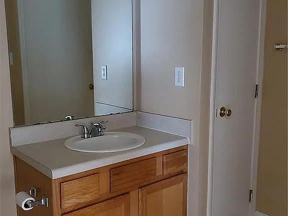 5th image of 9909 Campus Walk Ln #9909B