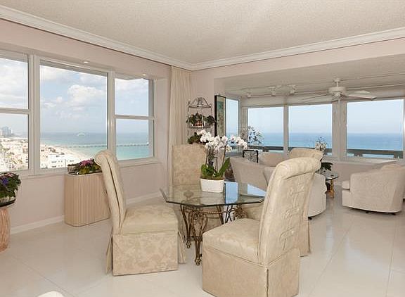 4th image of 3900 N Ocean Dr APT 14A