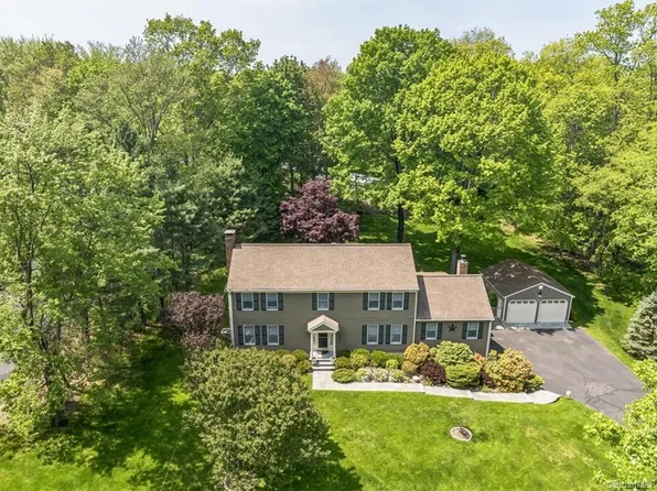 35 Jefferson Drive, Ridgefield, CT 06877