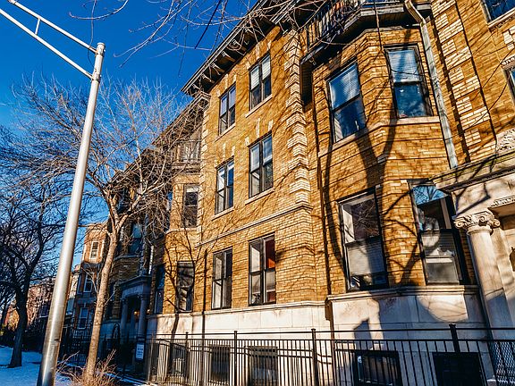 2nd image of 4805 N Winthrop Ave #5