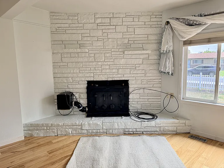 1208 Hermosa Ave — Photo 6