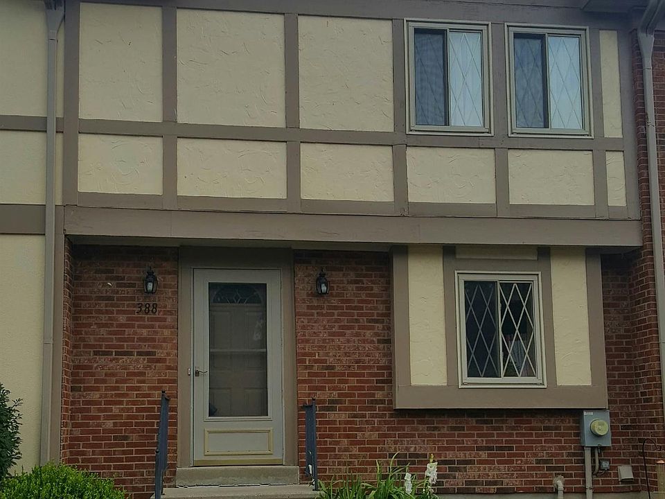 1st image of 388 Wellington Ct