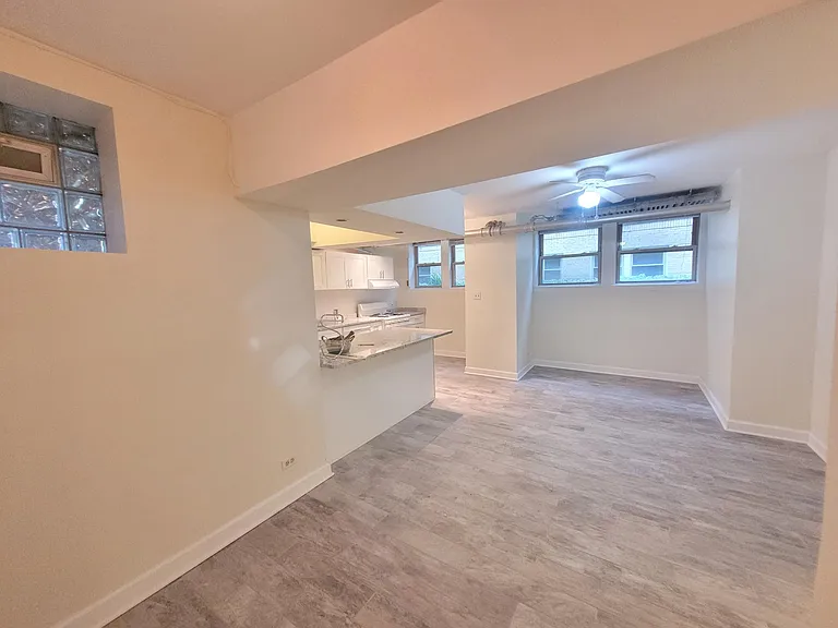 5713 N Magnolia Ave #G — Photo 4