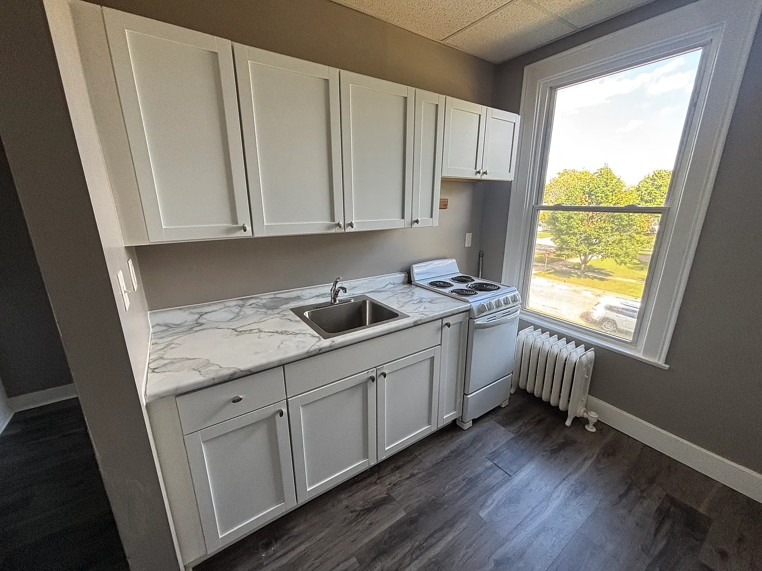 1 bed, 637 sqft, $850 — Photo 2