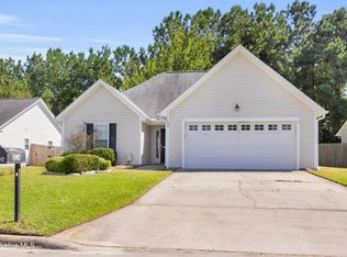 124 Crooked Run Dr, New Bern, NC 28560