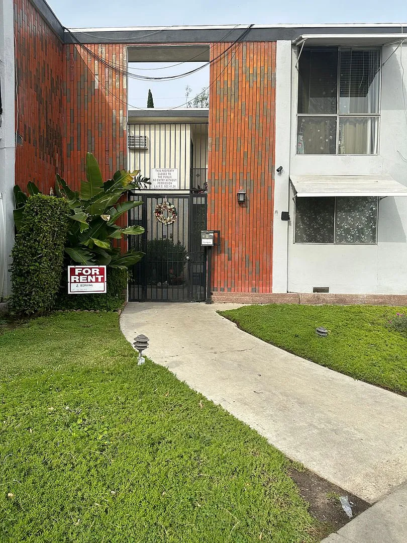 8377 North Gate, LLC — Photo 4