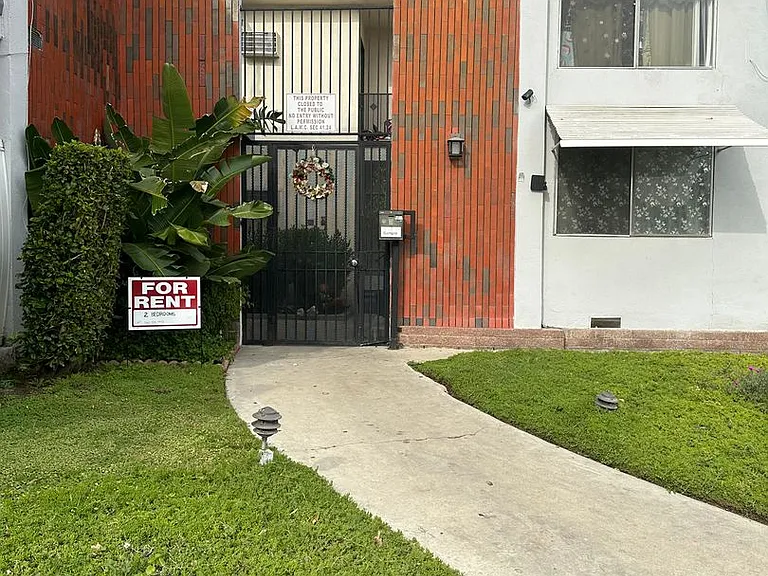 8377 North Gate, LLC — Photo 4