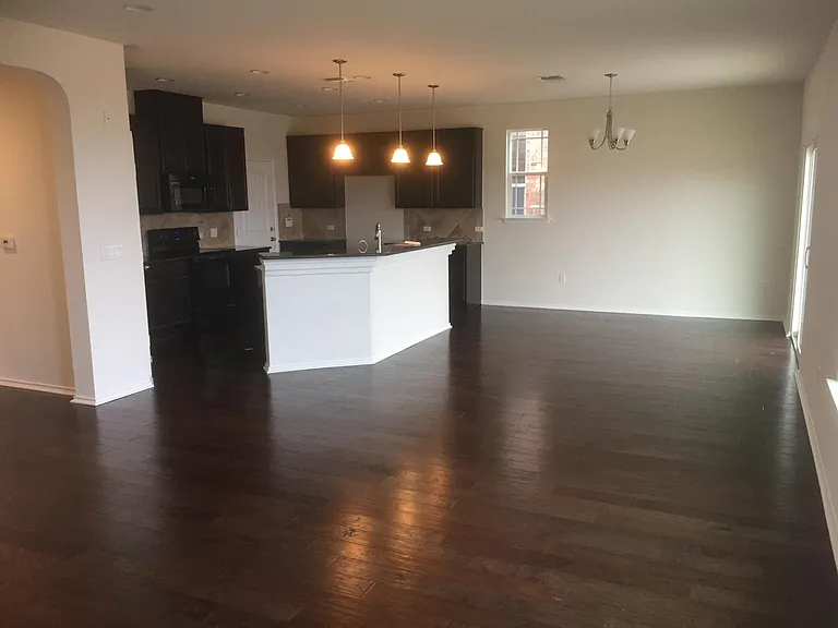 1405 Berlin Ln — Photo 15