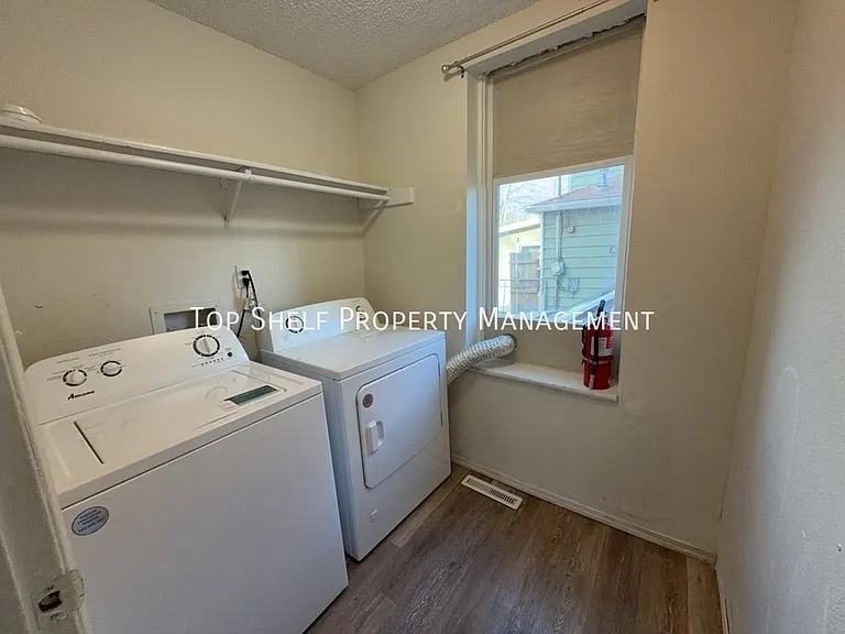 1513 Des Moines St #3 — Photo 3