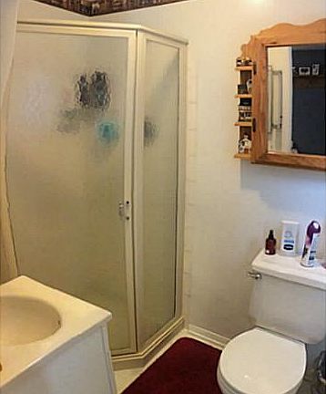 3rd image of 4579 Highwood Pl