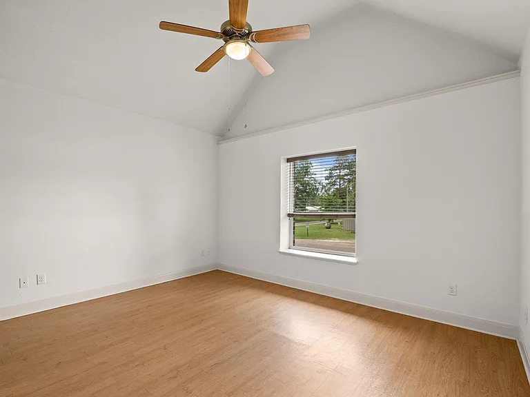 169 Cypress St #1 — Photo 15