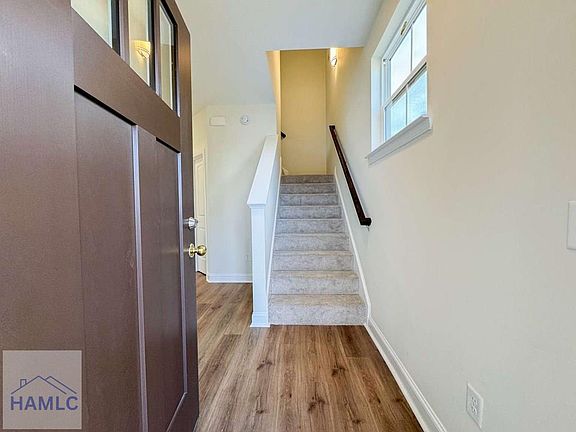 2nd image of 275 Boundary Hall Way