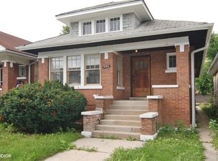 1046 N Mayfield Ave, Chicago, IL 60651