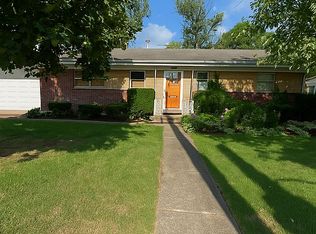 4707 Fairview Ave, Downers Grove, IL 60515