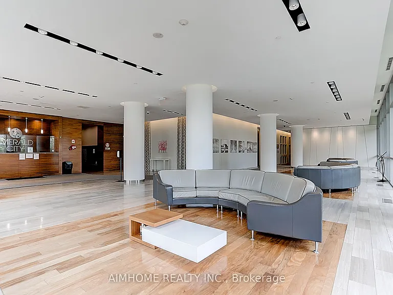 66 Forest Manor Rd #2009 — Photo 4